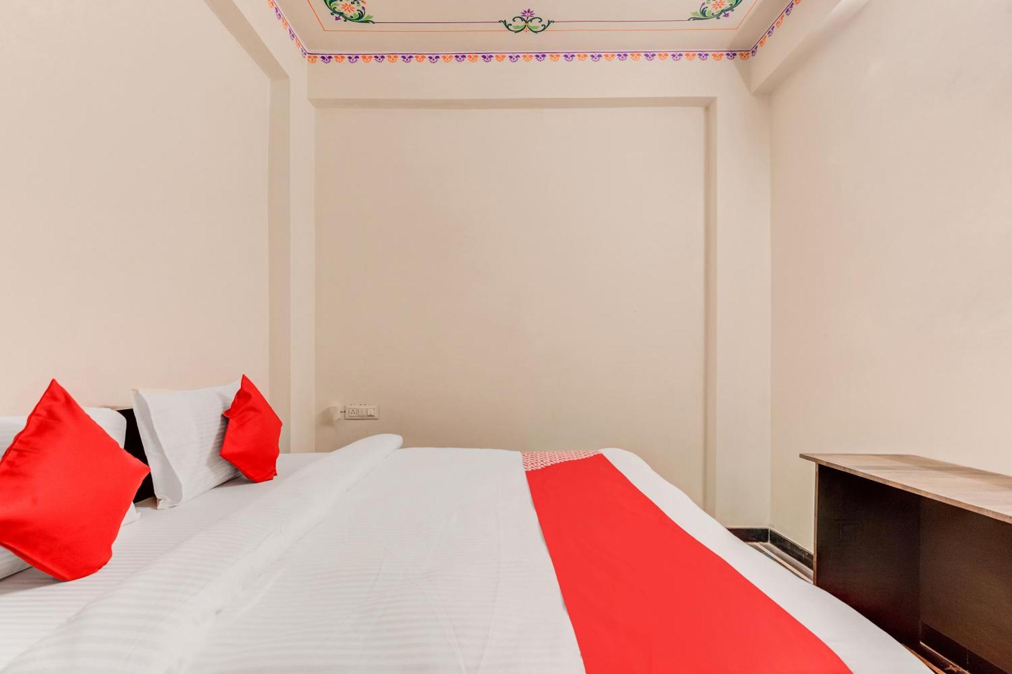 Hotel O Achrol Haveli Sukher Udaipur Exteriör bild